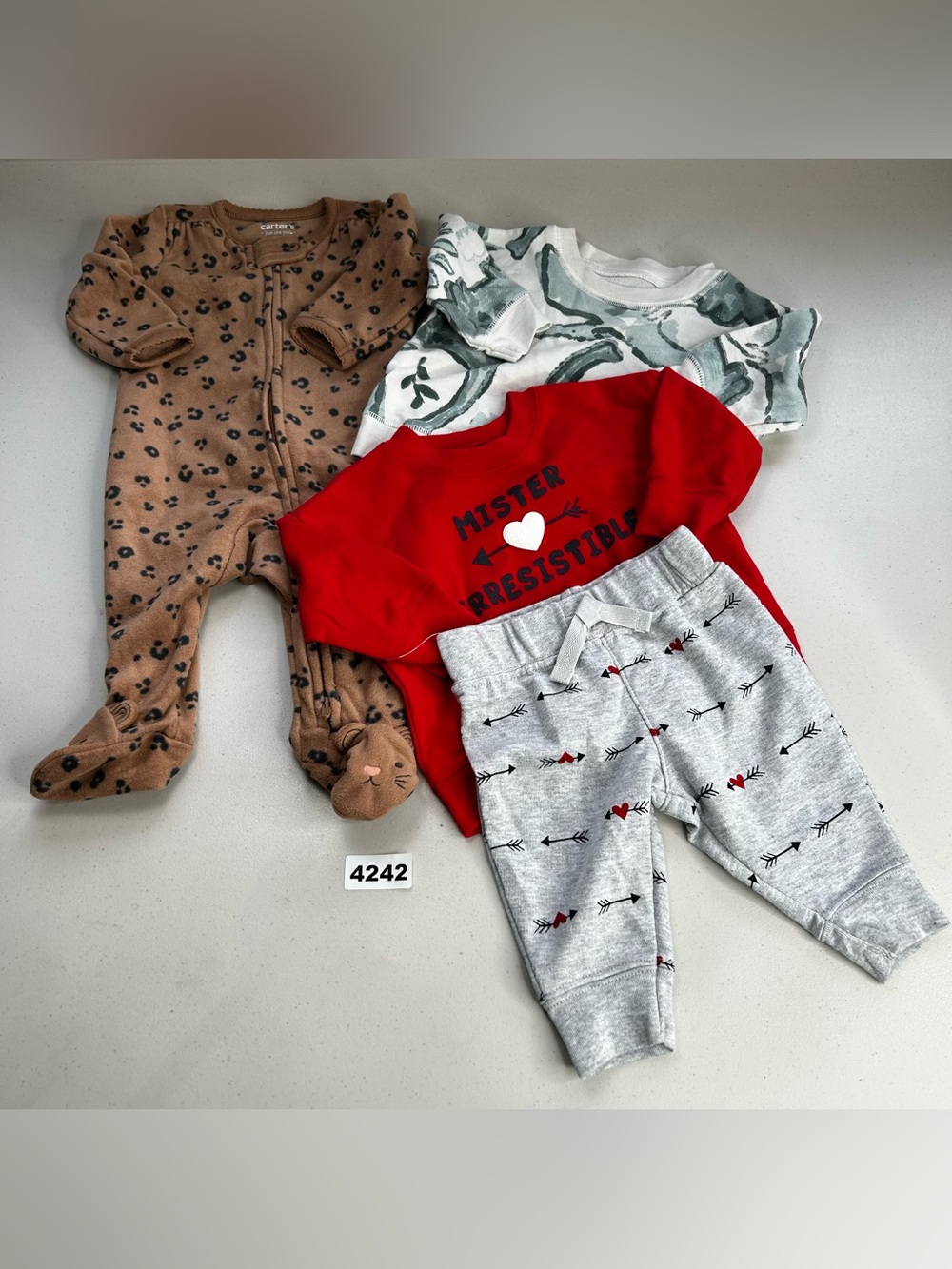 Carter's Baby 0-3M 4pc Fleece Outfit Set Footed Sleeper Sweatshirt Pants